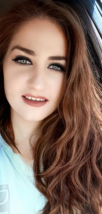 Webcam chat profile for Lyssandra: Travel