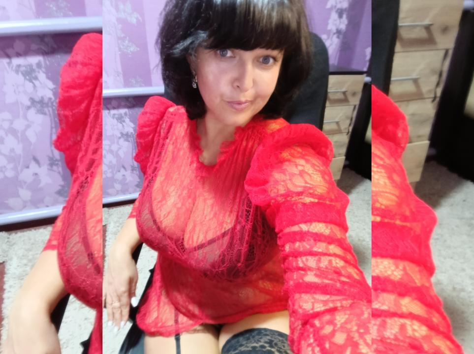 Webcam chat profile for CountessLuna: Leather