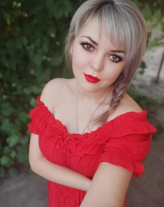 Webcam chat profile for TenderLady: Travel