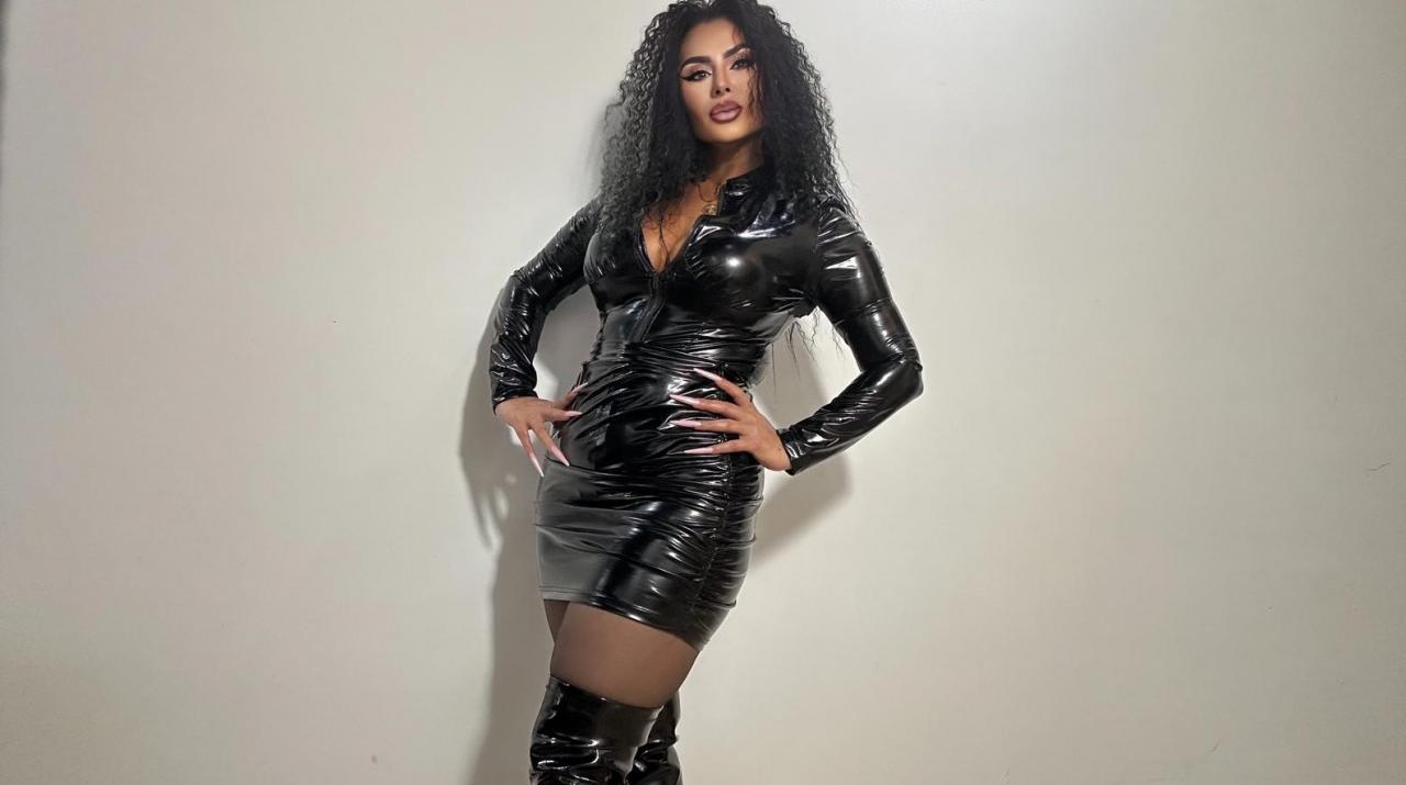 Webcam chat profile for 1BestMistress: Dominatrix