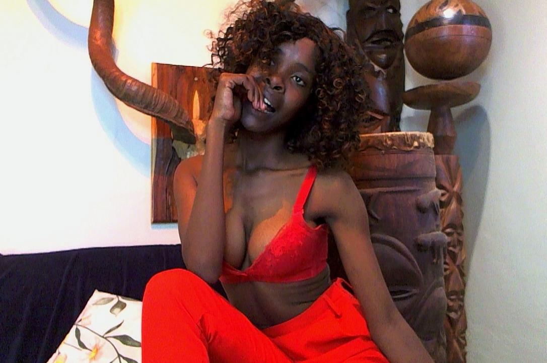 Webcam chat profile for Natasha: Nipple play