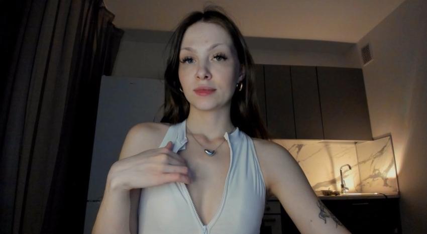 Webcam chat profile for Miriamleroy: Legs, feet & shoes