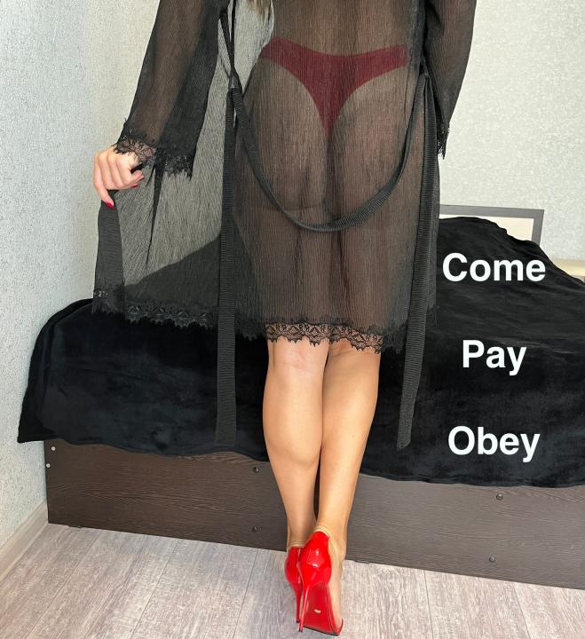 Webcam chat profile for 007YourEspecial: Kissing