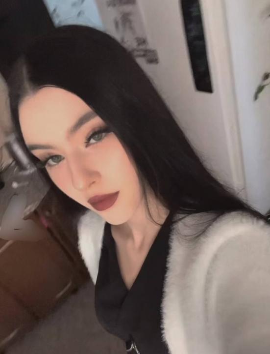Webcam chat profile for Magic1OfLove: Ask about my Hobbies