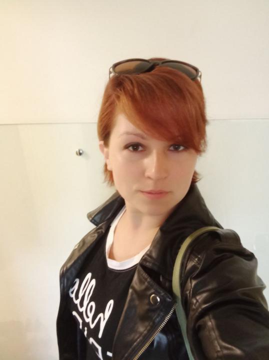 Webcam chat profile for MilliStar: Cooking