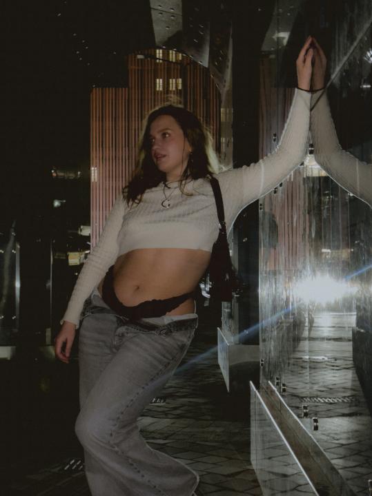 Webcam chat profile for JennyGo: Outfits