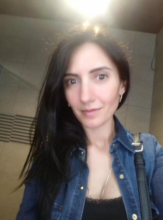 Webcam chat profile for 1Myat: Cooking