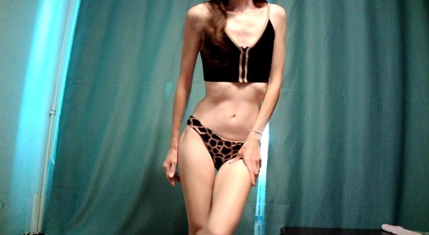 Webcam chat profile for Famefortune: Dancing