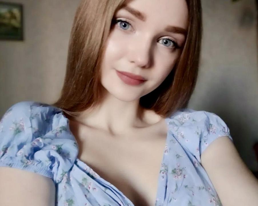 Webcam chat profile for BrightSun: Cooking