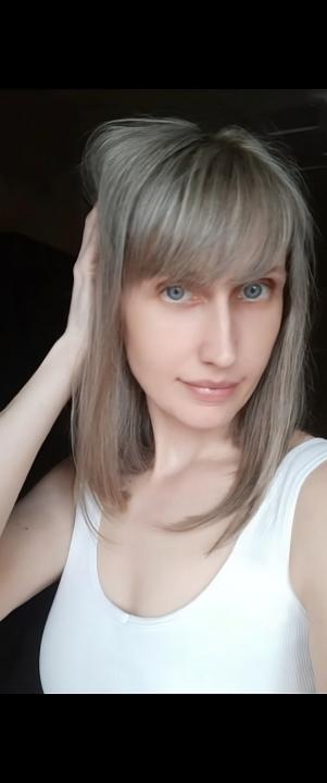 Webcam chat profile for SilentNighttt