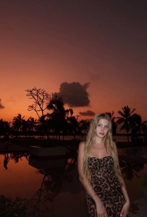 Webcam chat profile for Scarlett: Ask about my Hobbies