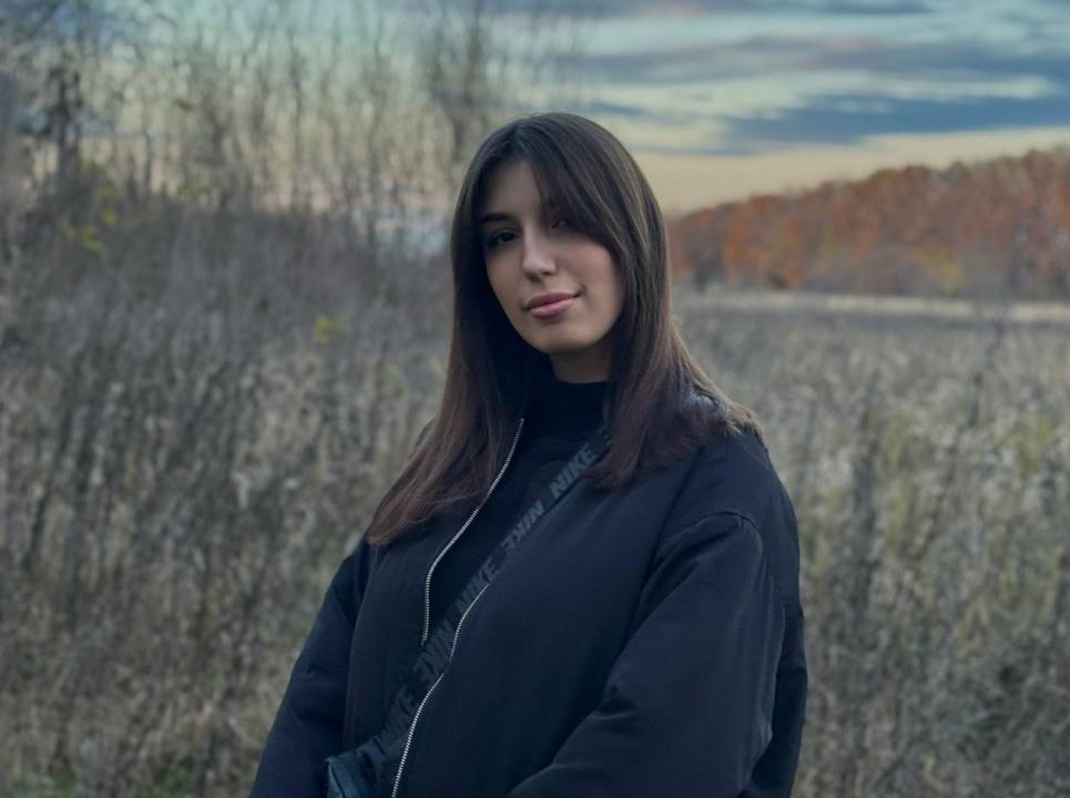 Webcam chat profile for AmeliJA: Ask about my Hobbies