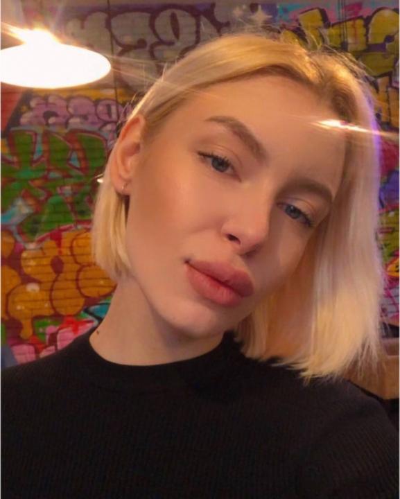 Webcam chat profile for WildMiia: Outfits