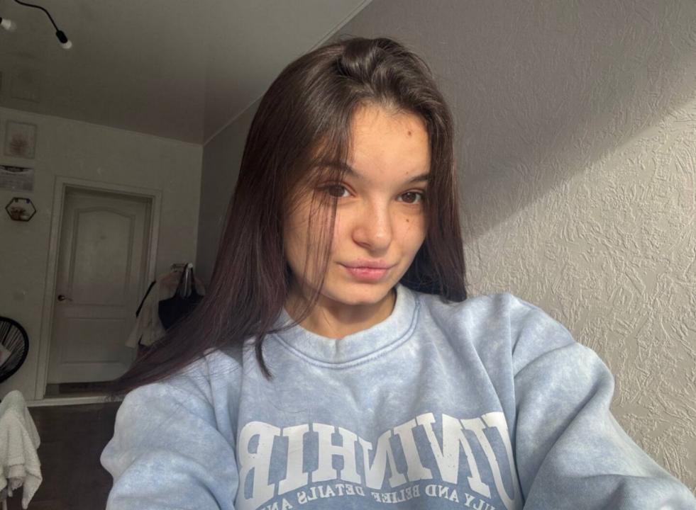 Webcam chat profile for Marcelline: Ask about my Hobbies