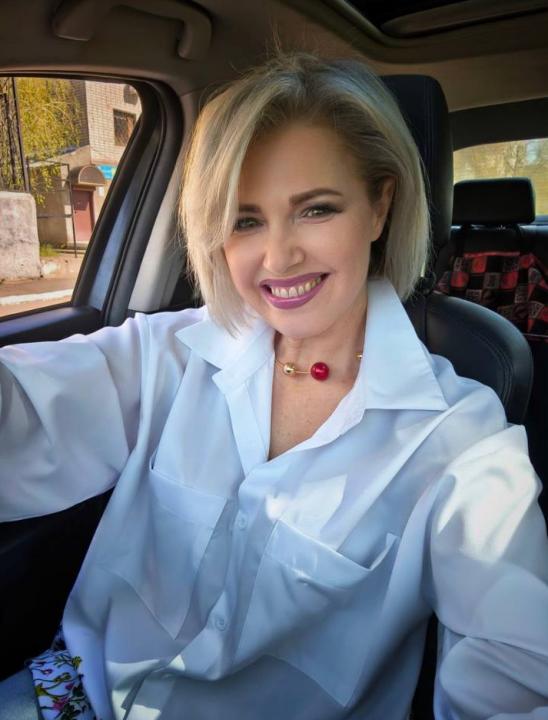 Webcam chat profile for 1Kira: Ask about my Hobbies