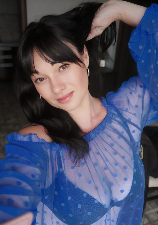 Start LIVE VideoChat with TemptingAngel