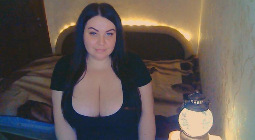 Webcam chat profile for HotCandy98: Kissing