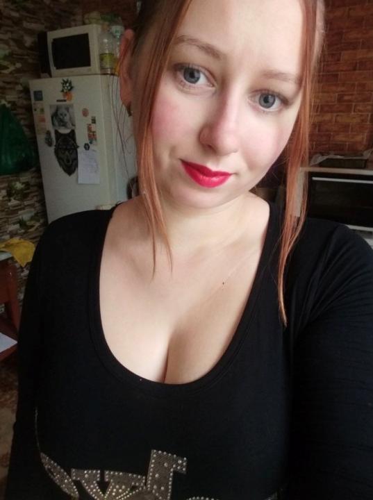 Webcam chat profile for Aleksa23