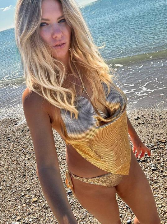 Webcam chat profile for LeliFre1