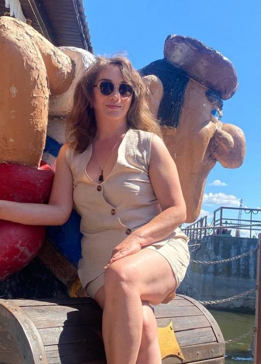 Webcam chat profile for StarryDream7: Cooking