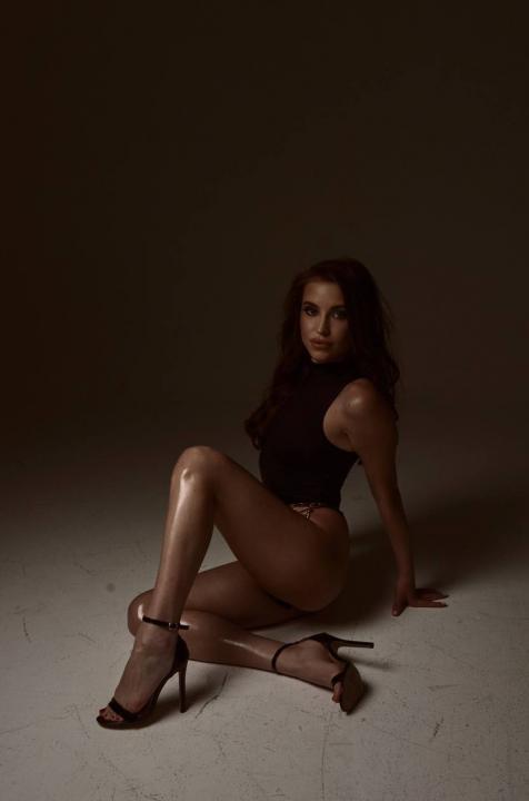 Webcam chat profile for Violet