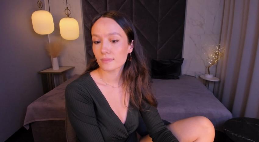 Webcam chat profile for AgnesGoddes: Legs, feet & shoes