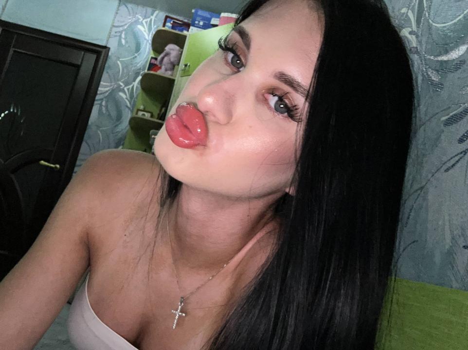 Webcam chat profile for DariX: Nails