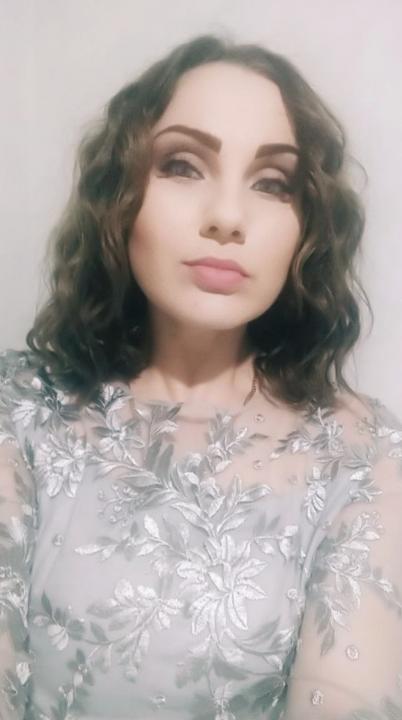 Webcam chat profile for MariseNoir: Dancing