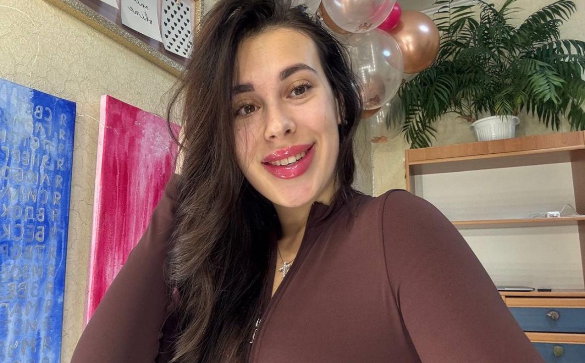 Webcam chat profile for MoonriseGoddess: Dancing