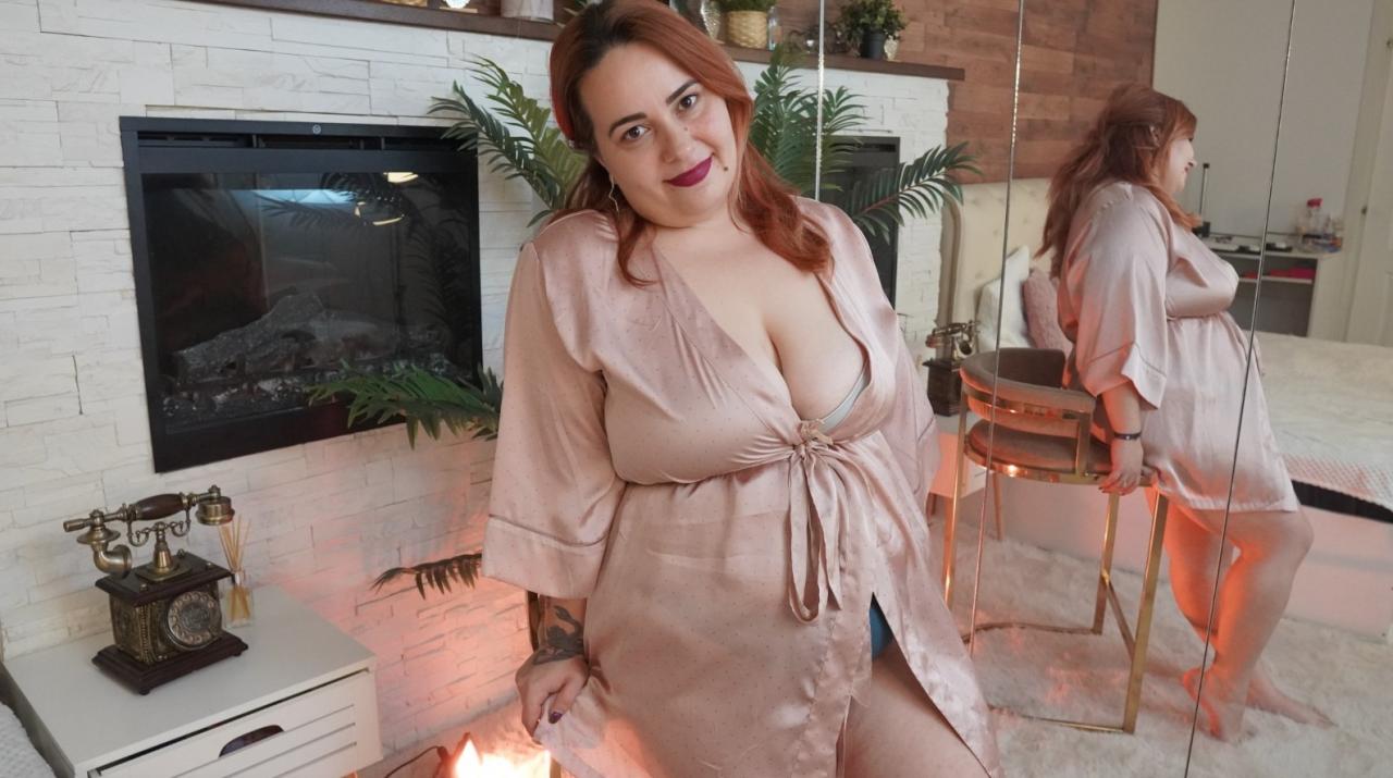 LIVE VideoChat with EmilyJenner