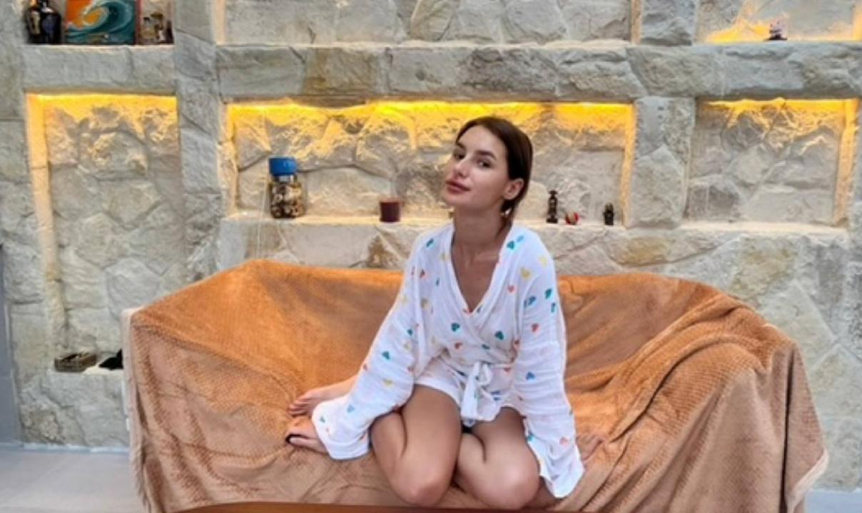 Webcam chat profile for HawaiianGirl: Dominatrix