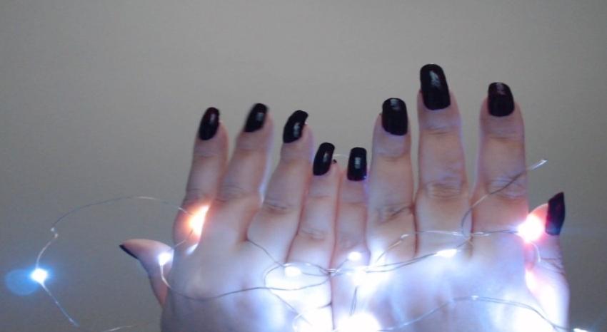 Webcam chat profile for LuckyLilu: Legs, feet & shoes