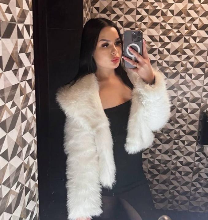 Webcam chat profile for SabinnA