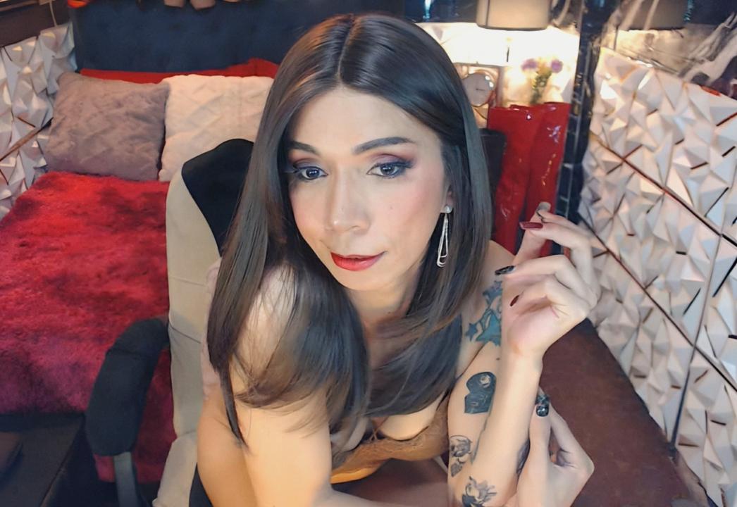 Webcam chat profile for CELINAFOX: Dominatrix