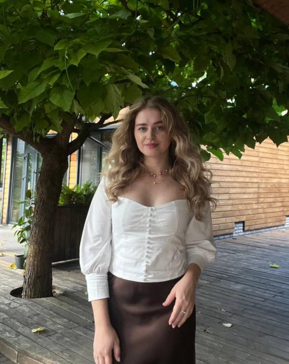 Webcam chat profile for Sonichka25