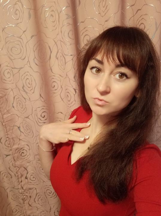 Webcam chat profile for SweetArianaKiss: Outfits