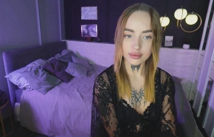 Webcam chat profile for Marquiisse: Lingerie & stockings