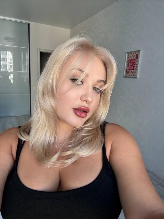 LIVE VideoChat with SweetSparkle