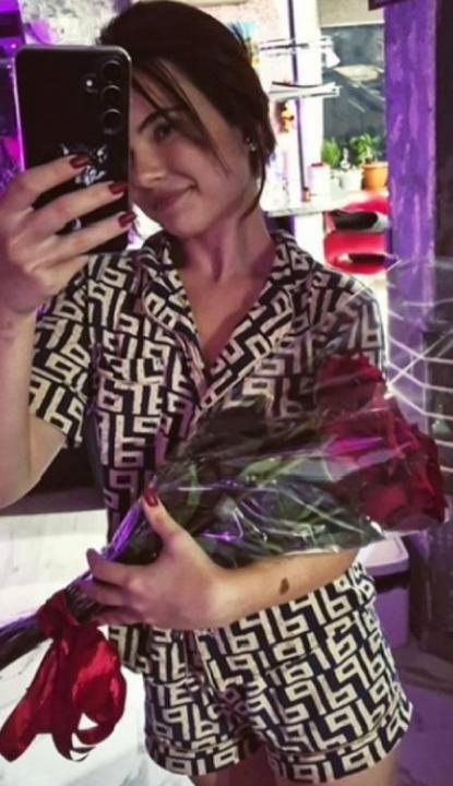 Webcam chat profile for HotQueen: Latex & rubber