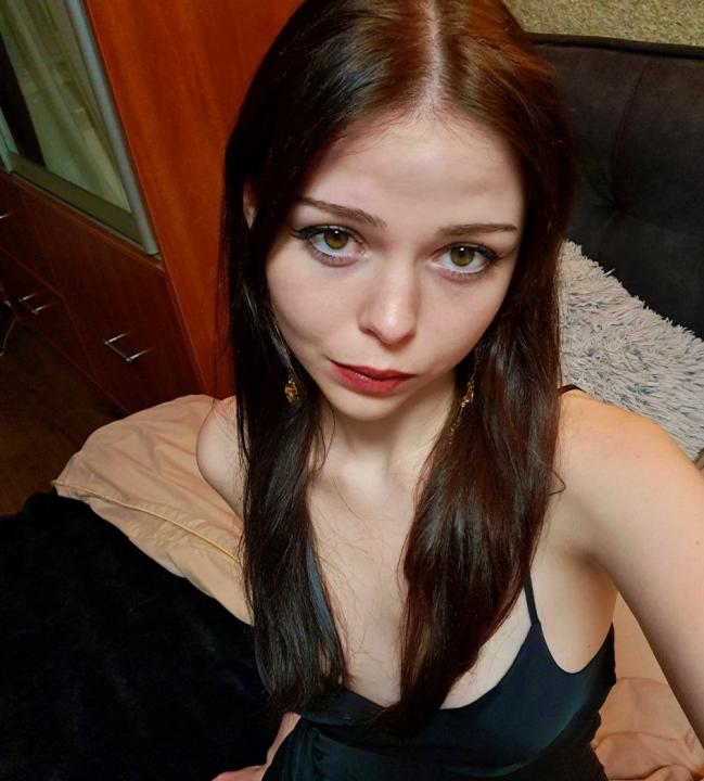 Webcam chat profile for AriaBelisse: Outfits