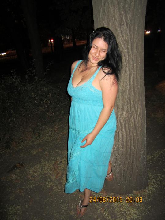 Webcam chat profile for Lina41: Dancing