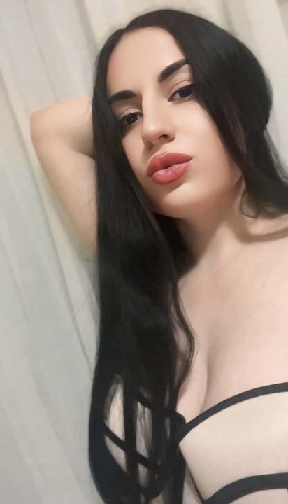 Webcam chat profile for BabyPeach