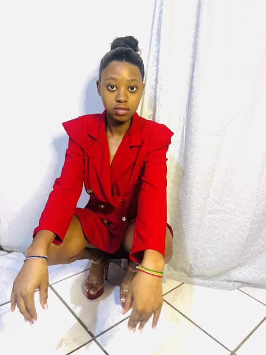 Webcam chat profile for Sexyhoney: Exhibition