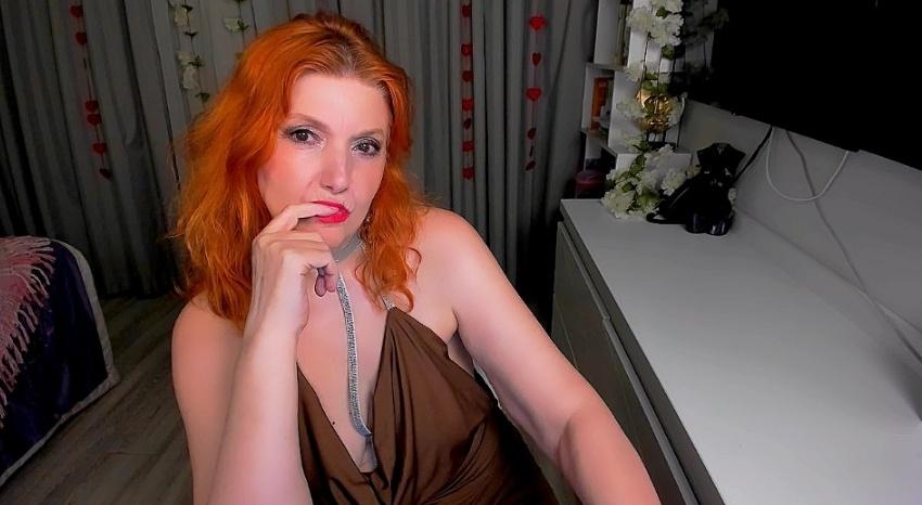 Webcam chat profile for AlmazFireFoxOne: Kissing