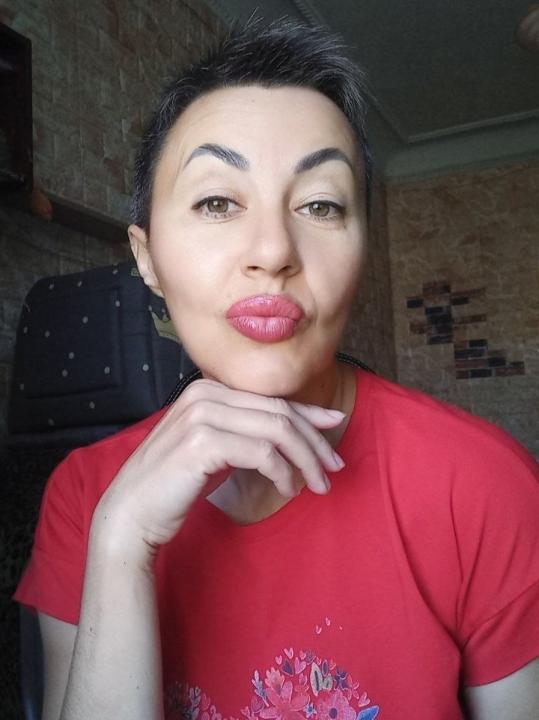 Webcam chat profile for Tianna33: Dancing