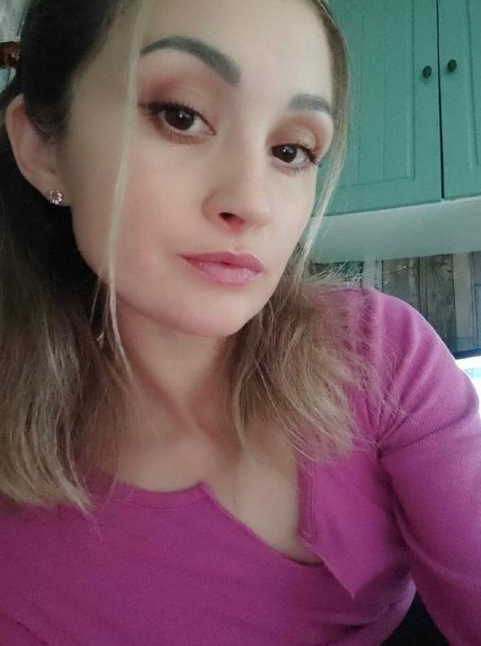 Webcam chat profile for Amarella: Dancing