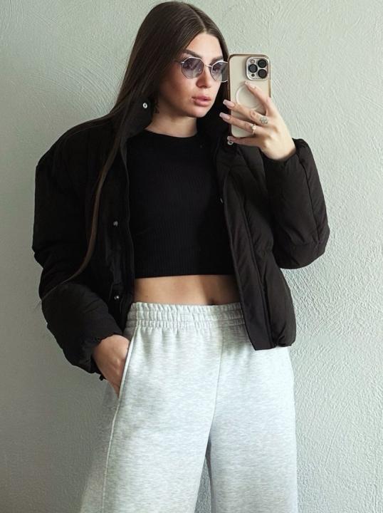 Webcam chat profile for SweetBantik: Nails