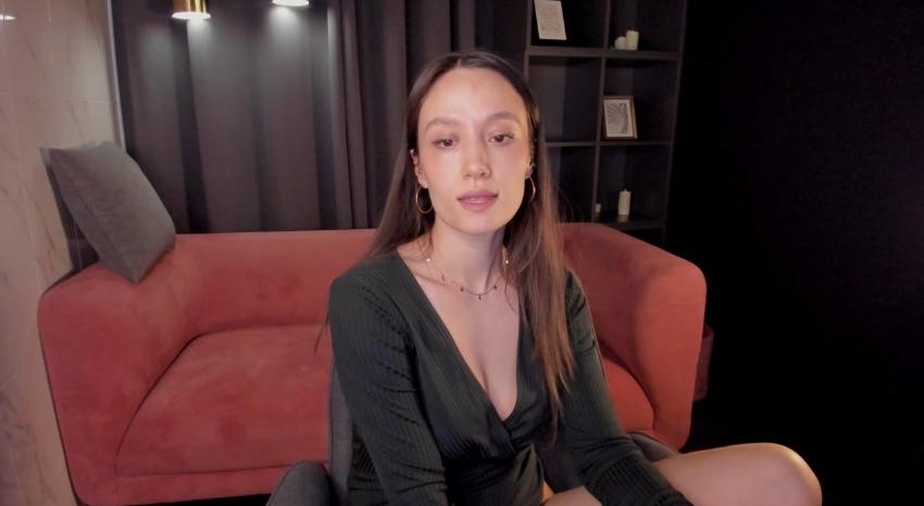 Webcam chat profile for AgnesGoddes: Legs, feet & shoes