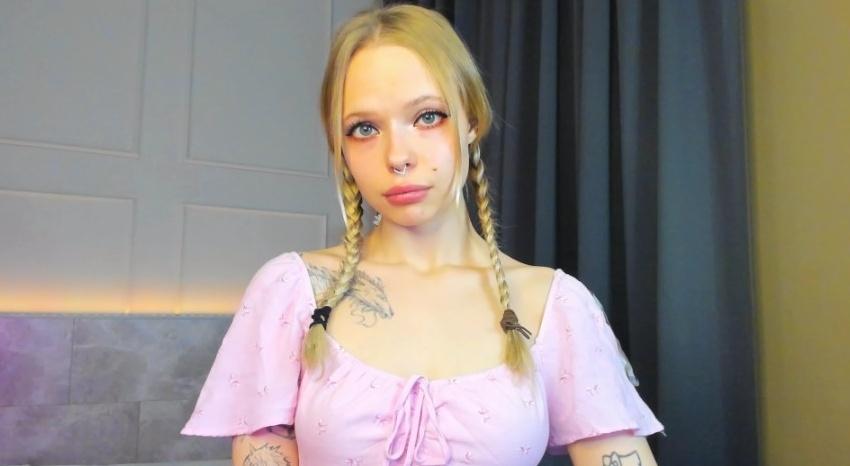 Webcam chat profile for Lucyloy: Lingerie & stockings