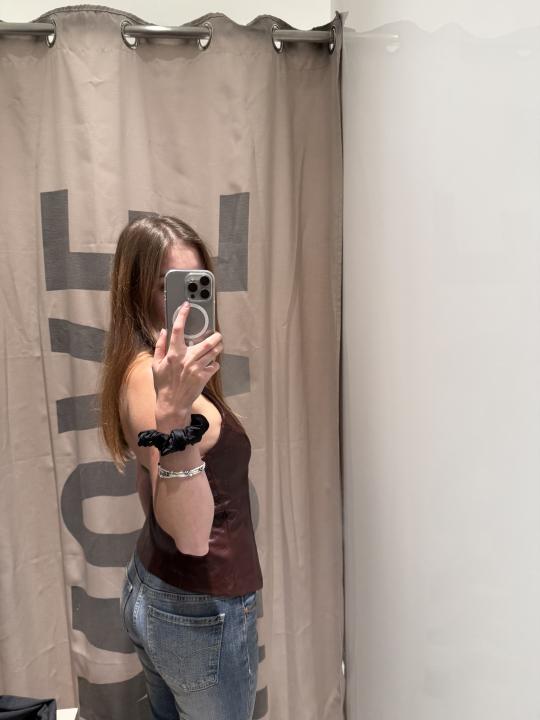 Webcam chat profile for honeyxxxemily: Humor